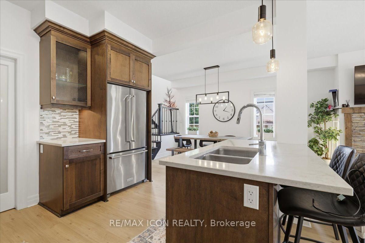 275 Falconridge Drive • Kitchener, ON photo 9