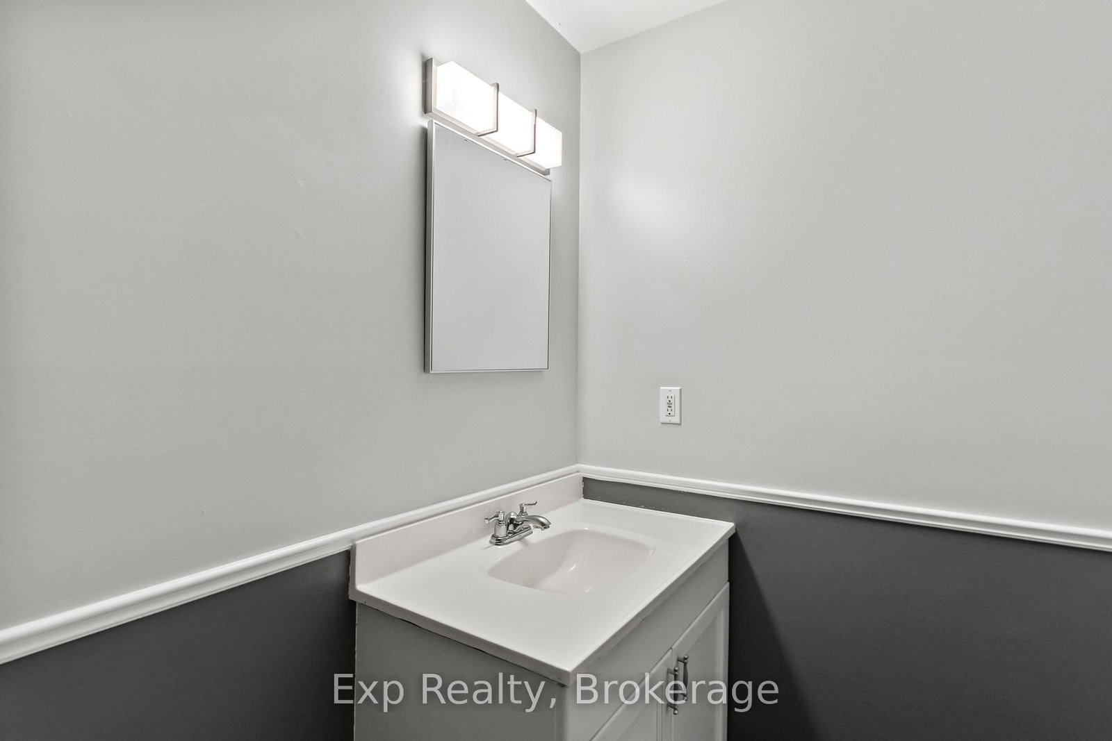 73 Lywood Street • #18 • Cobden, ON photo 24