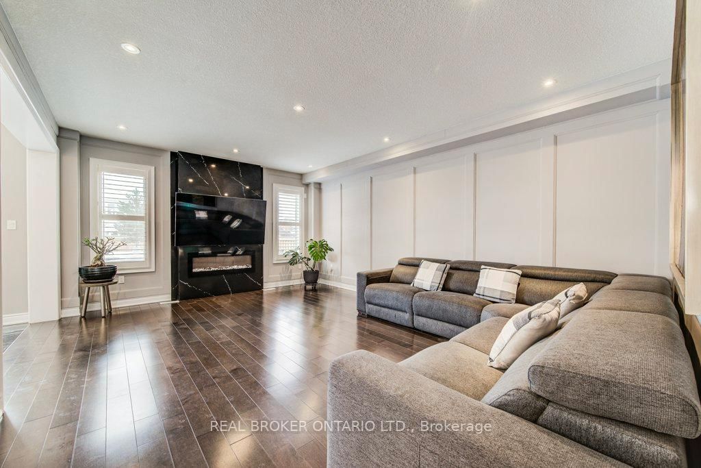 192 Woolwich Street S • Woolwich, ON photo 12