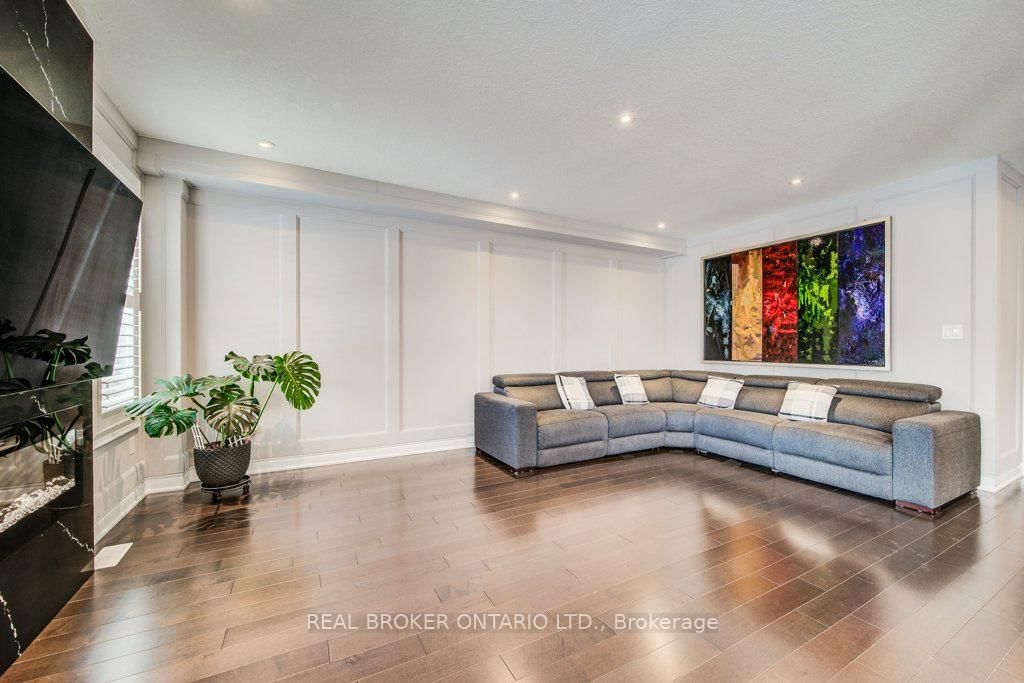 192 Woolwich Street S • Woolwich, ON photo 14