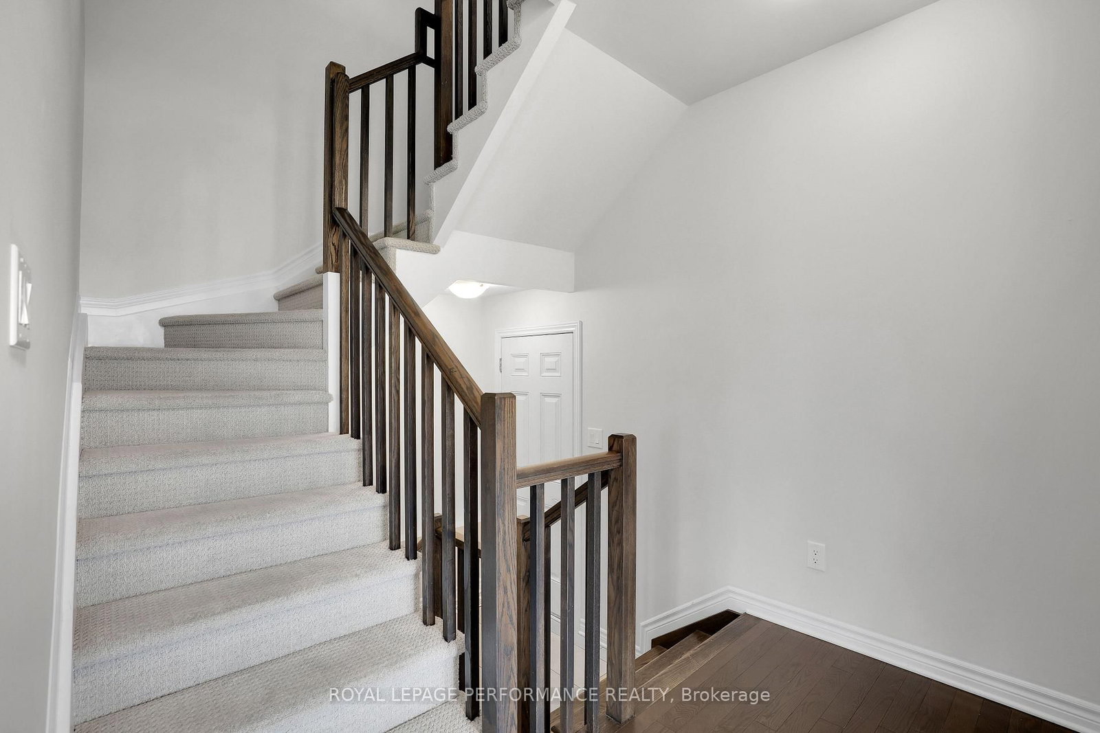 108 Wabikon Crescent • Ottawa, ON photo 24