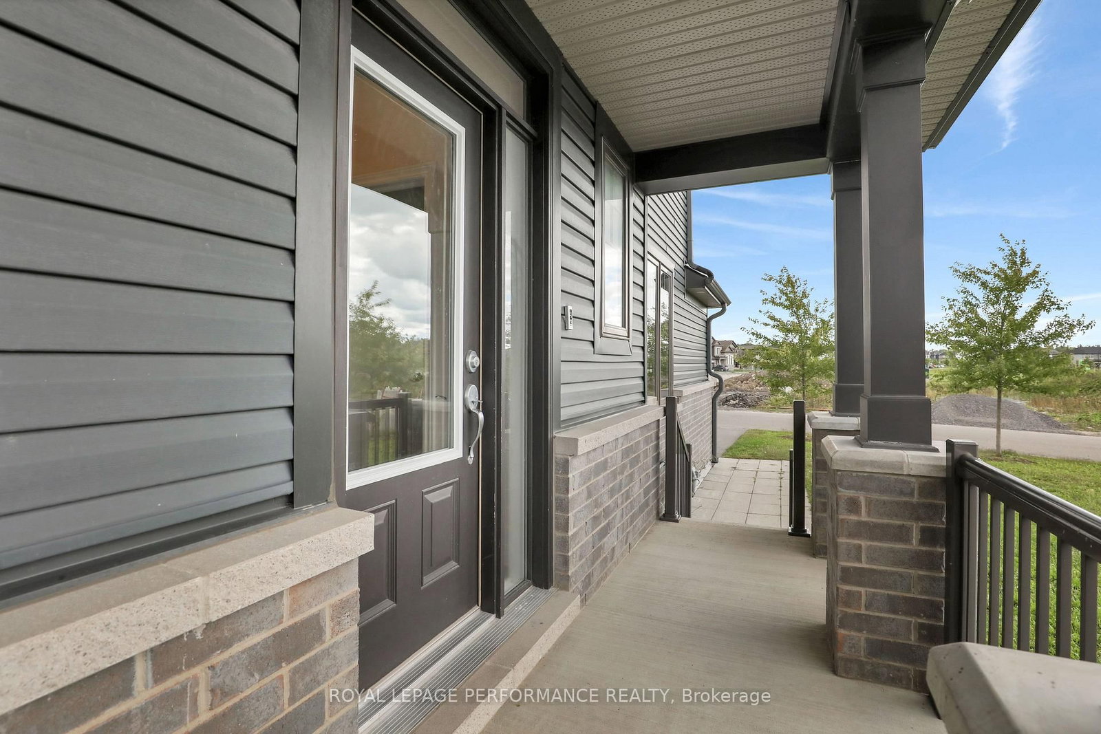 108 Wabikon Crescent • Ottawa, ON photo 6