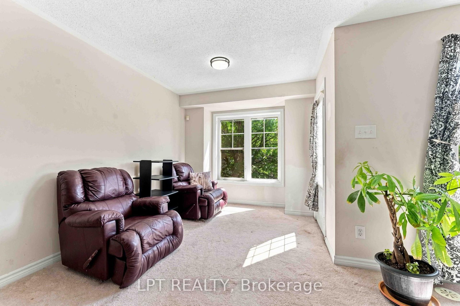 503 Sedgebrook Way • Stittsville, ON photo 17