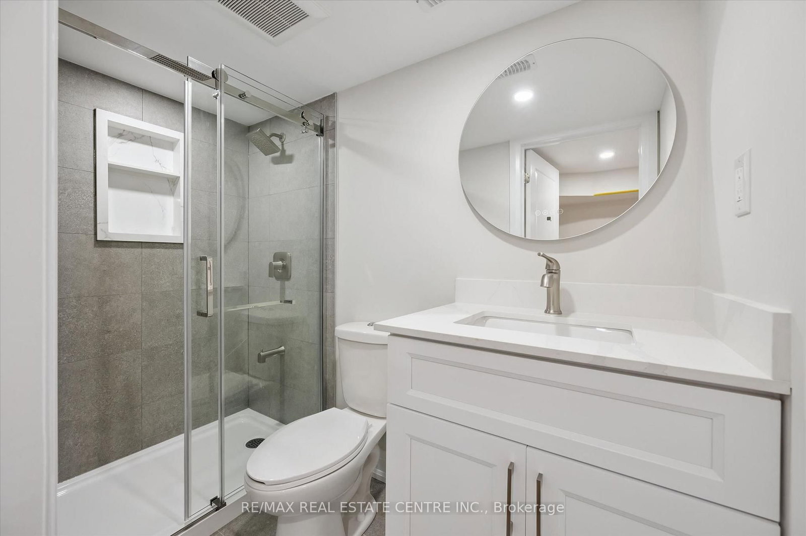 651 Dundas Street S • Cambridge, ON photo 20