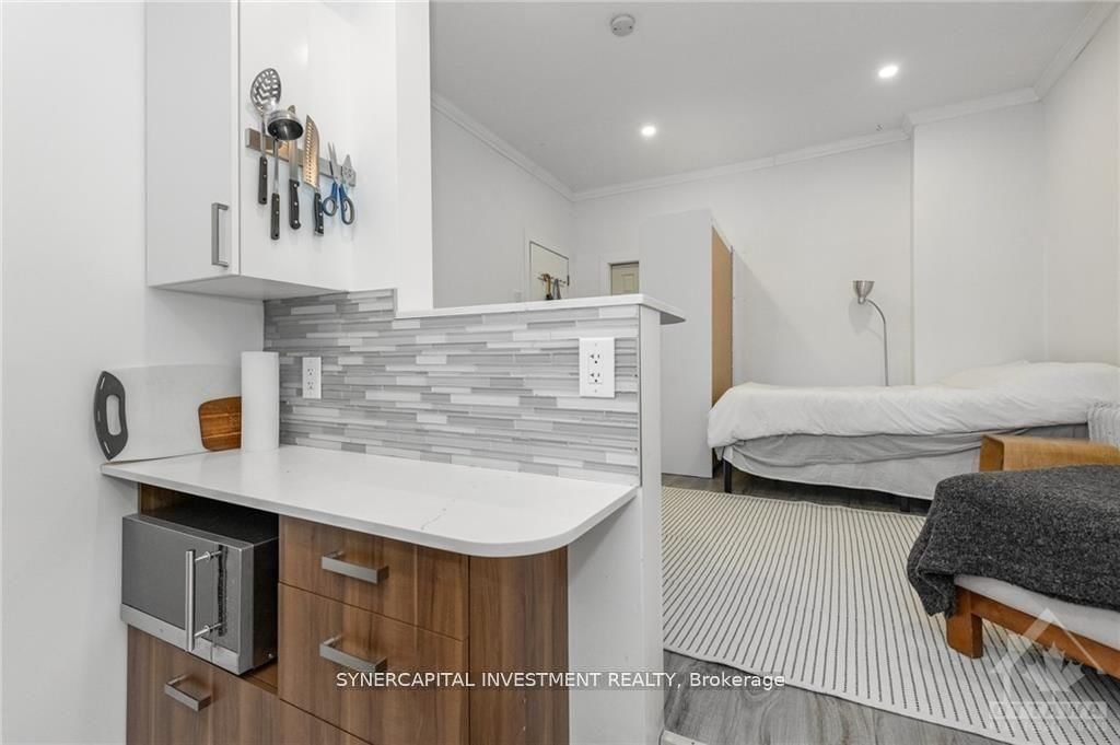 466 MACLAREN Street • Ottawa, ON photo 14