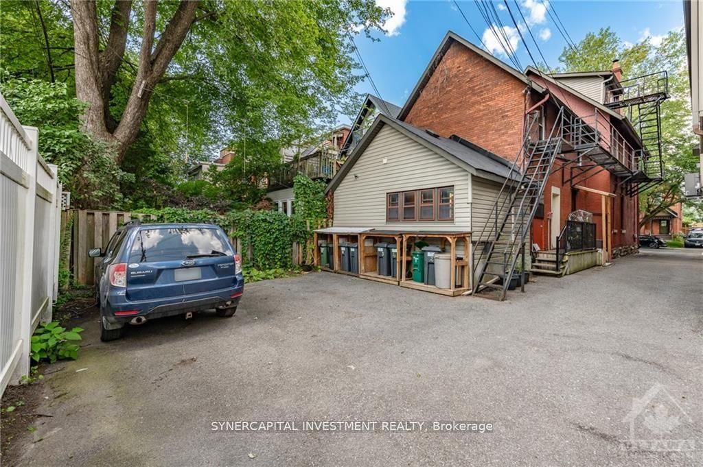 466 MACLAREN Street • Ottawa, ON photo 25