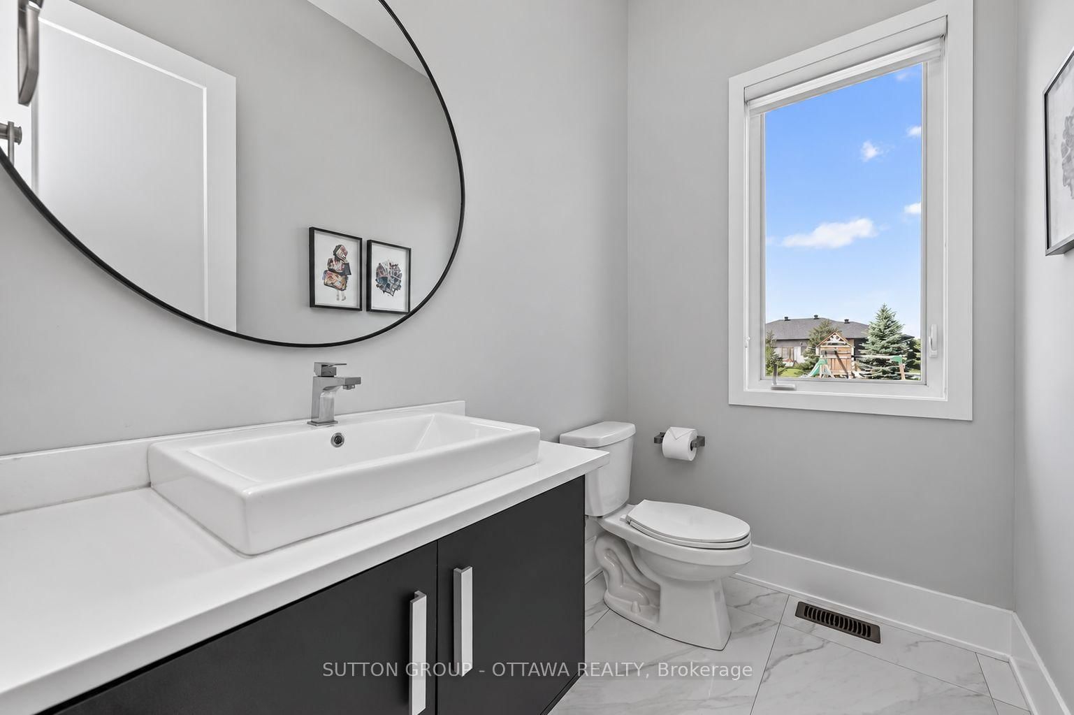 7095 Still Meadow Way • Ottawa, ON photo 12