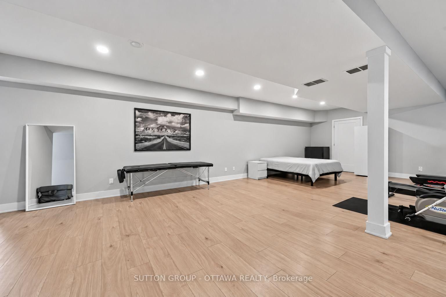 7095 Still Meadow Way • Ottawa, ON photo 37