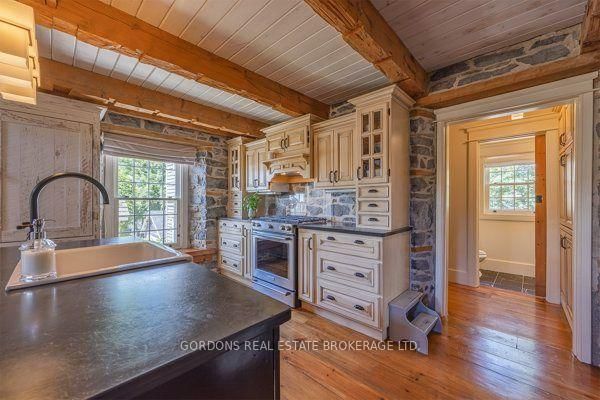 236 James Street • Kingston, ON photo 13