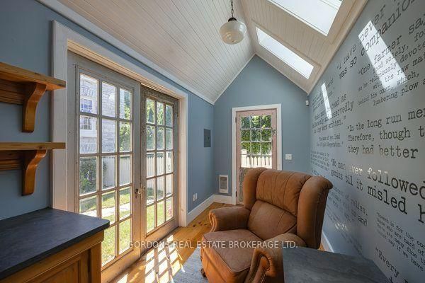 236 James Street • Kingston, ON photo 8