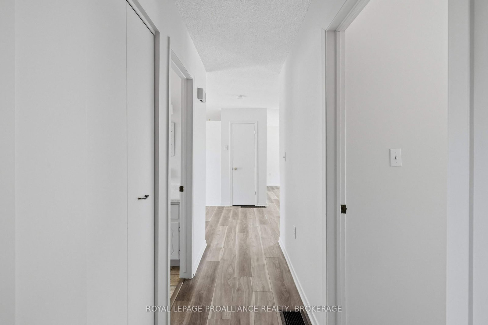 367 Georgiana Street • Gananoque, ON photo 14