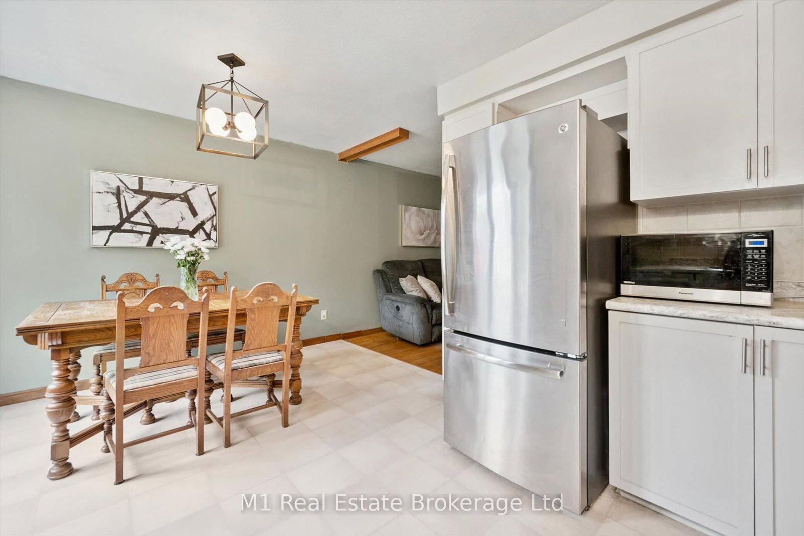 216 Parkside Drive E • Centre Wellington, ON photo 11