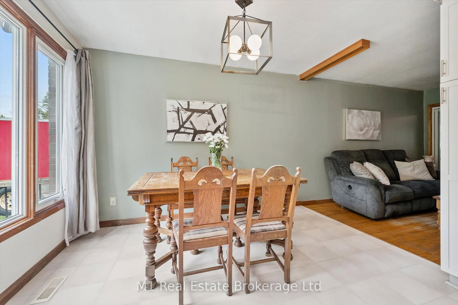 216 Parkside Drive E • Centre Wellington, ON photo 12