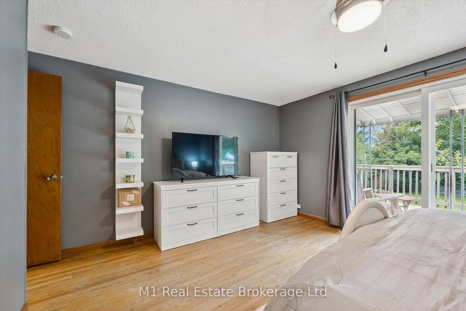 216 Parkside Drive E • Centre Wellington, ON photo 24