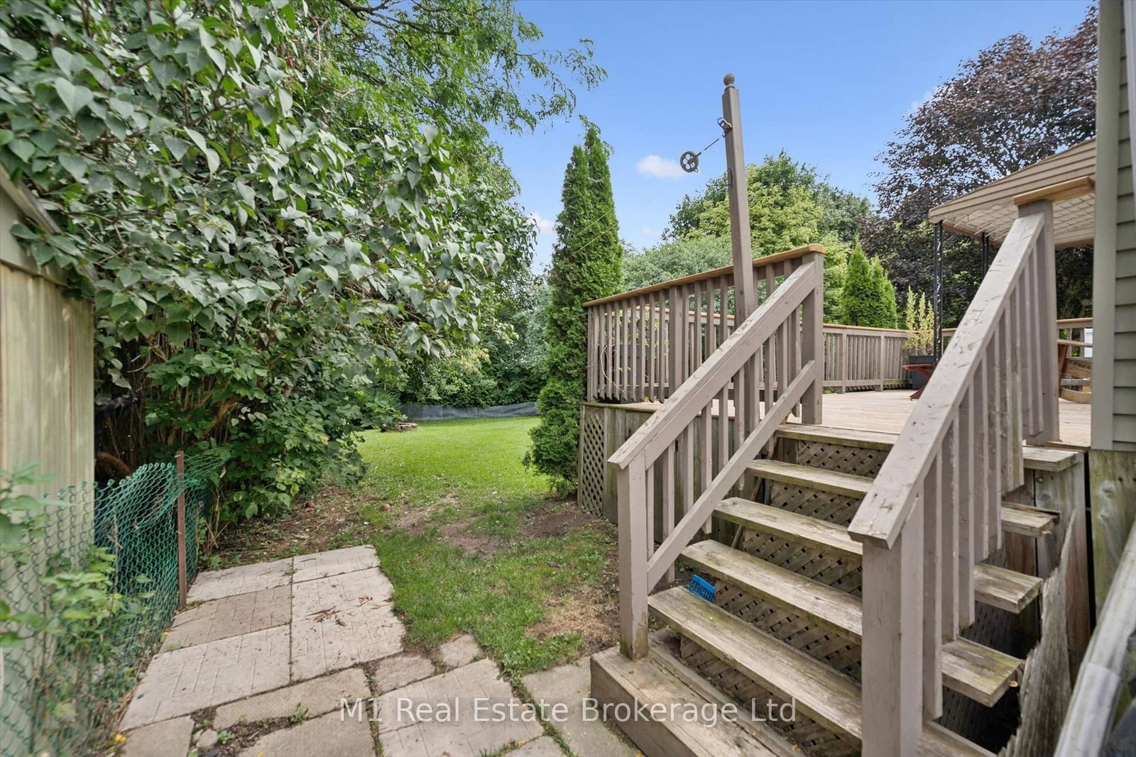 216 Parkside Drive E • Centre Wellington, ON photo 34