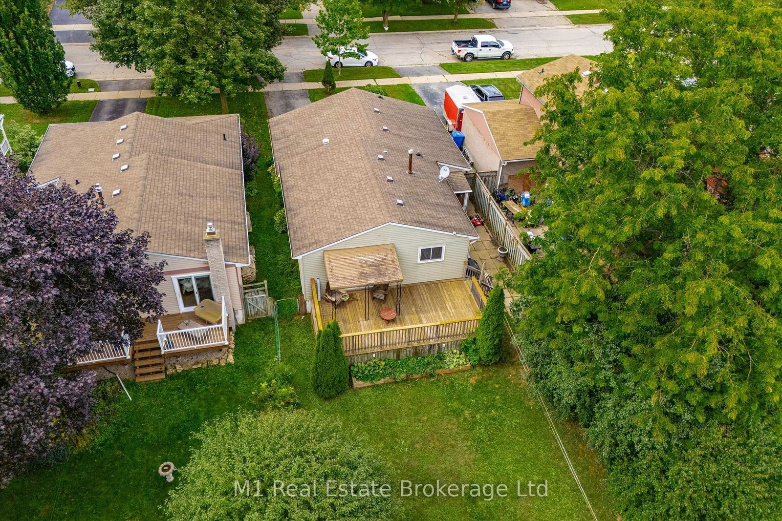 216 Parkside Drive E • Centre Wellington, ON photo 41