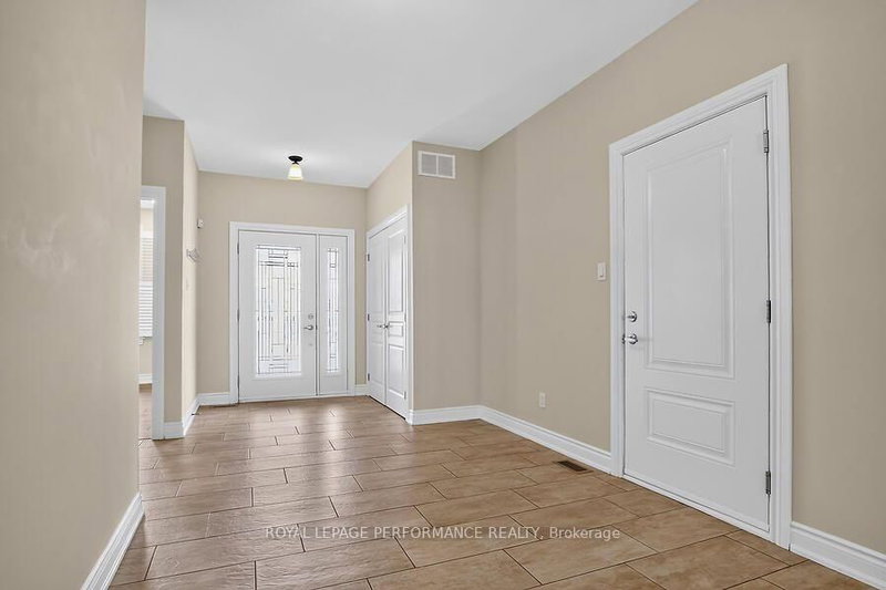 79 Axel Crescent