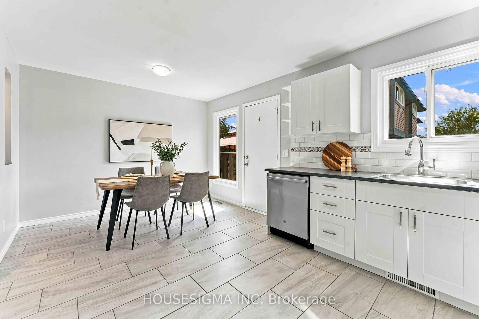 3400 Paul Anka Drive • #90 • Ottawa, ON photo 14