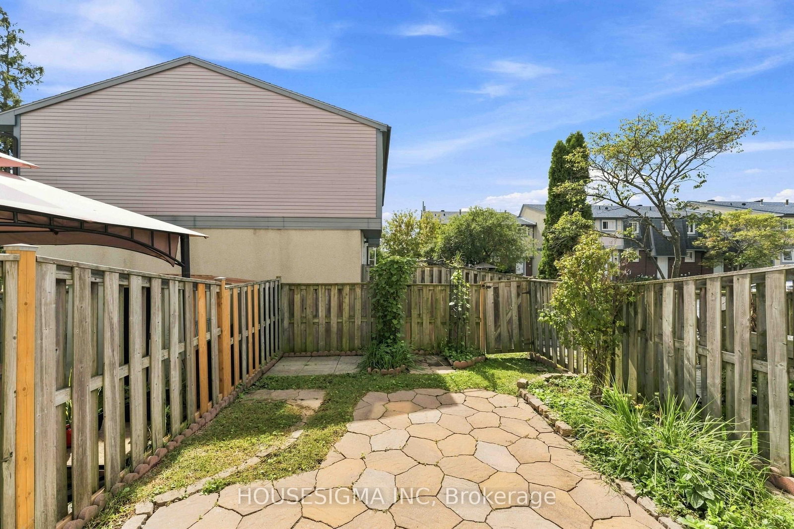 3400 Paul Anka Drive • #90 • Ottawa, ON photo 44