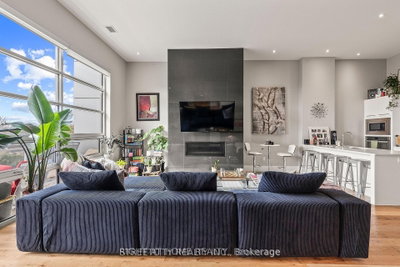 1705 Fiddlehead Place • #400 • London North, ON photo 6