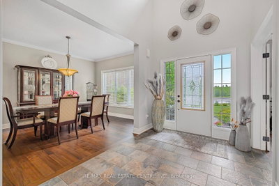 2 Ashlea Lane • Melancthon, ON photo 6