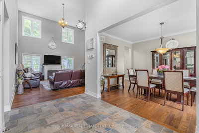 2 Ashlea Lane • Melancthon, ON photo 7
