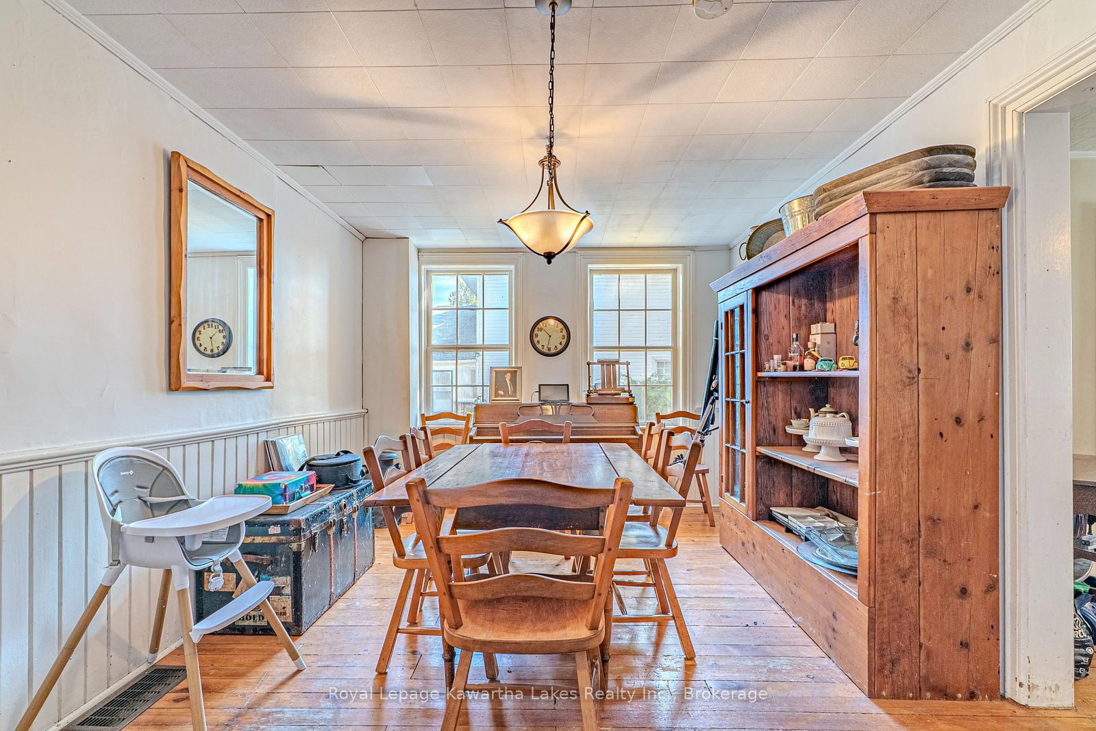 18 Melbourne Street W • Kawartha Lakes, ON photo 16