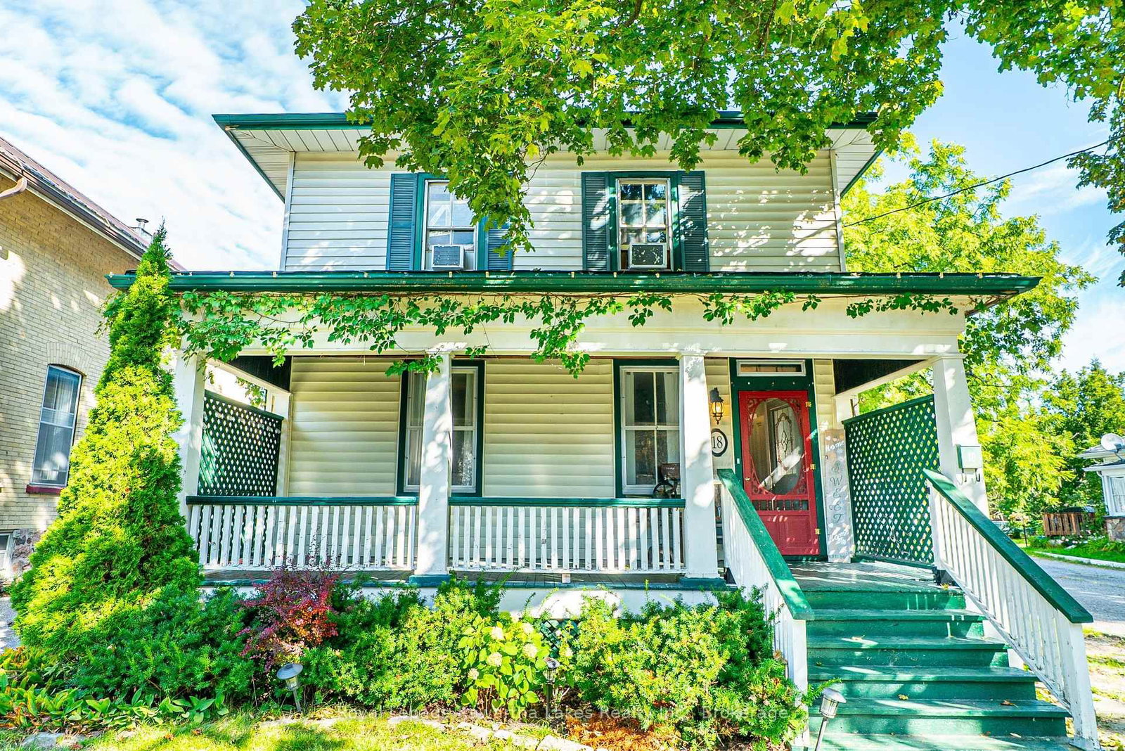 18 Melbourne Street W • Kawartha Lakes, ON photo 8