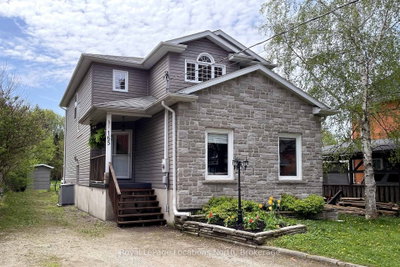 165 Margaret Street • Meaford, ON photo 2