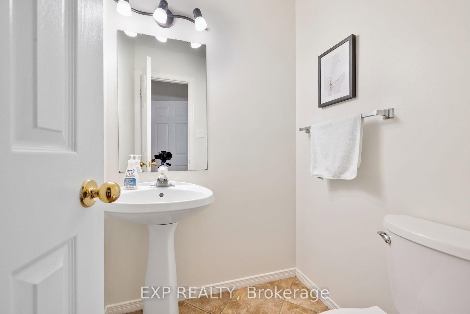 103 FLAMBOROUGH Way • Ottawa, ON photo 9