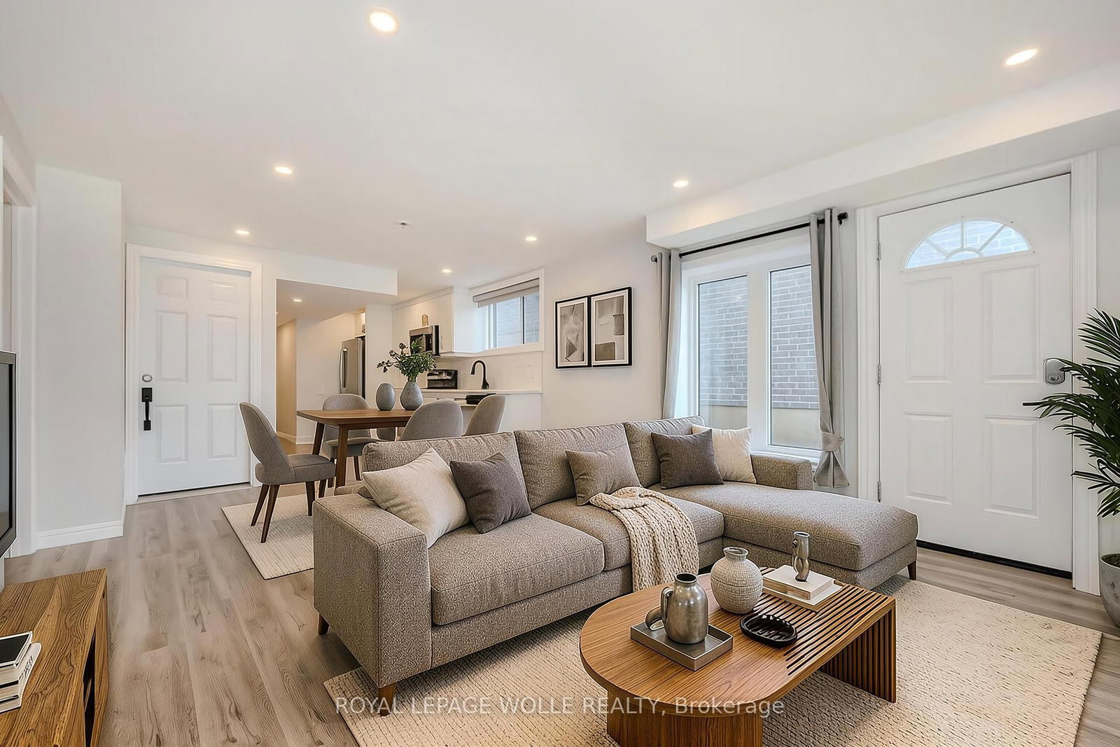 Lower - 277 Dewdrop Crescent, Waterloo 3