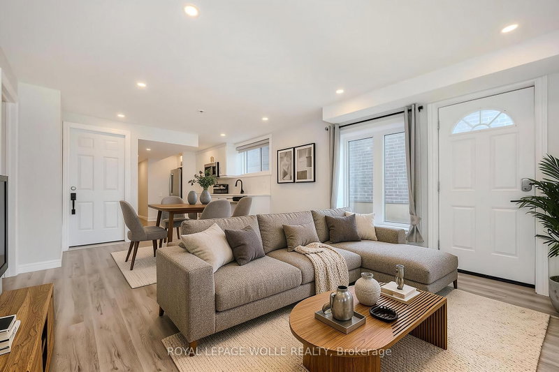 Lower - 277 Dewdrop Crescent