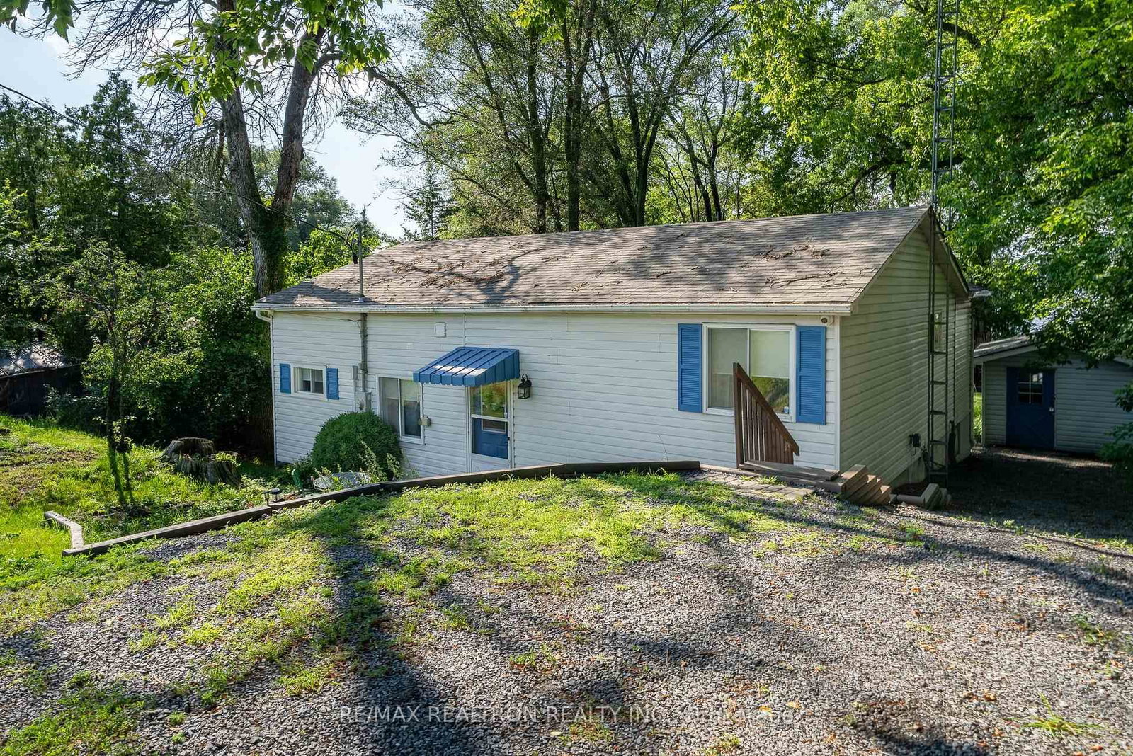 2141 County Road • #9 • Napanee, ON photo 7