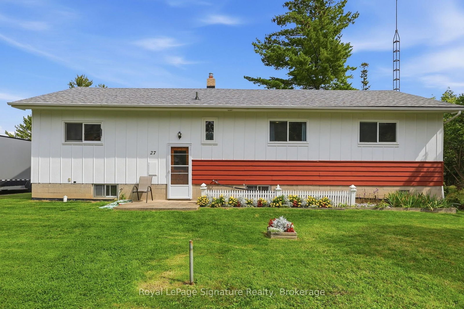 27 Louisa Street W • Blue Mountains, ON photo 4