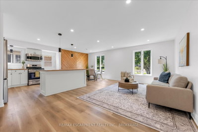 49 Grove Avenue • St. Catharines, ON photo 3