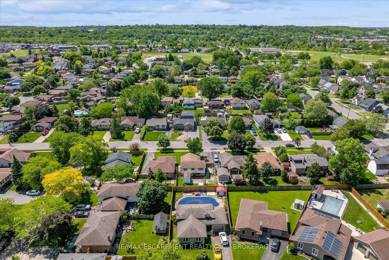 49 Grove Avenue • St. Catharines, ON photo 44