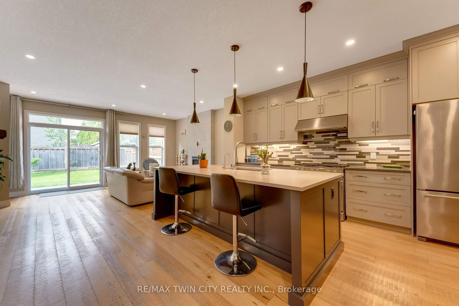 14 Marianne Dorn Trail Road • Kitchener, ON photo 10
