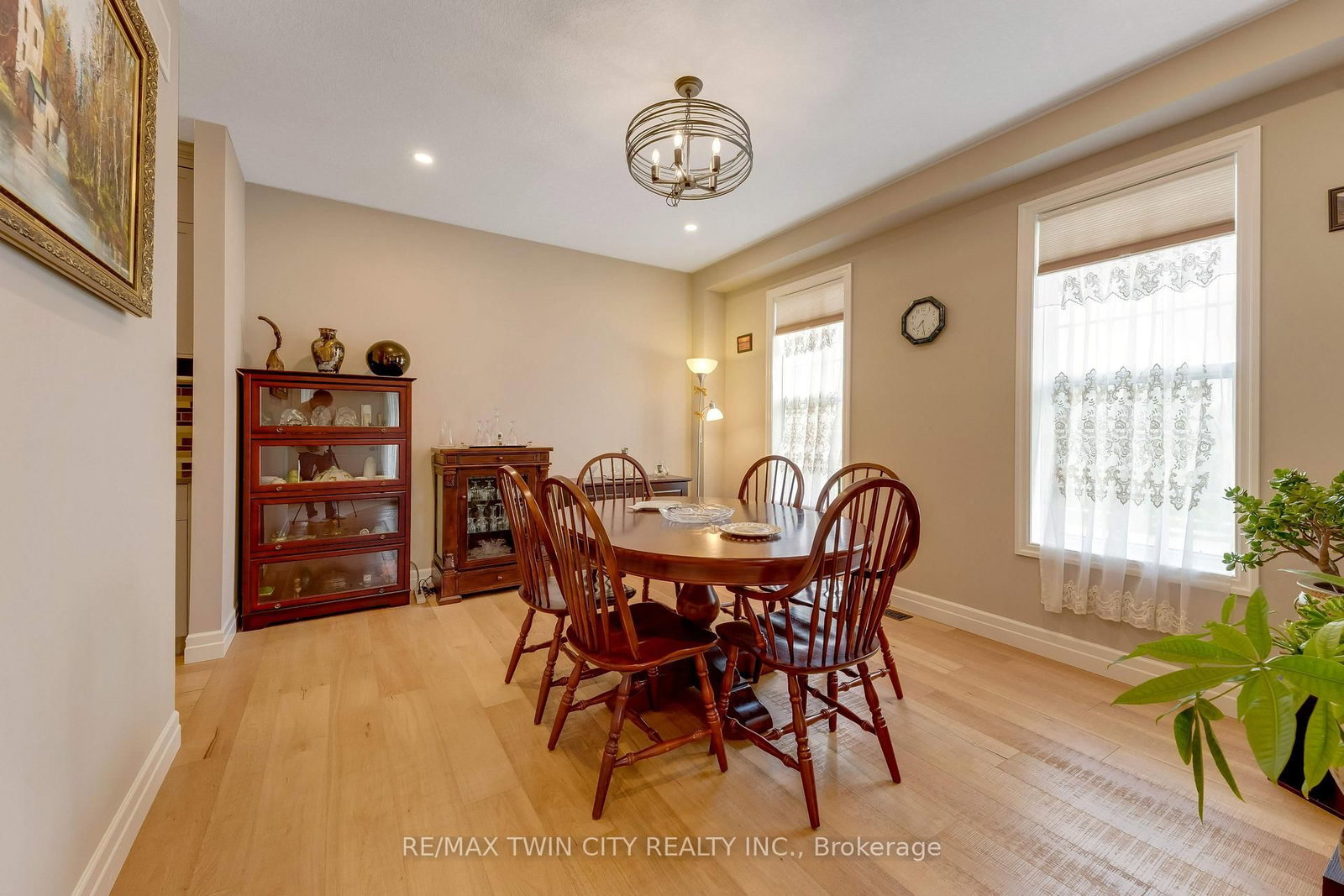 14 Marianne Dorn Trail Road • Kitchener, ON photo 16