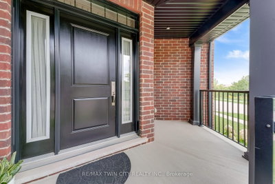 14 Marianne Dorn Trail Road • Kitchener, ON photo 3