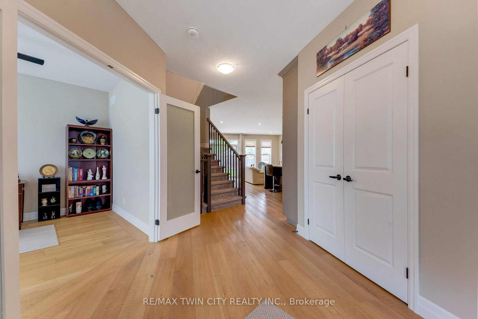 14 Marianne Dorn Trail Road • Kitchener, ON photo 4