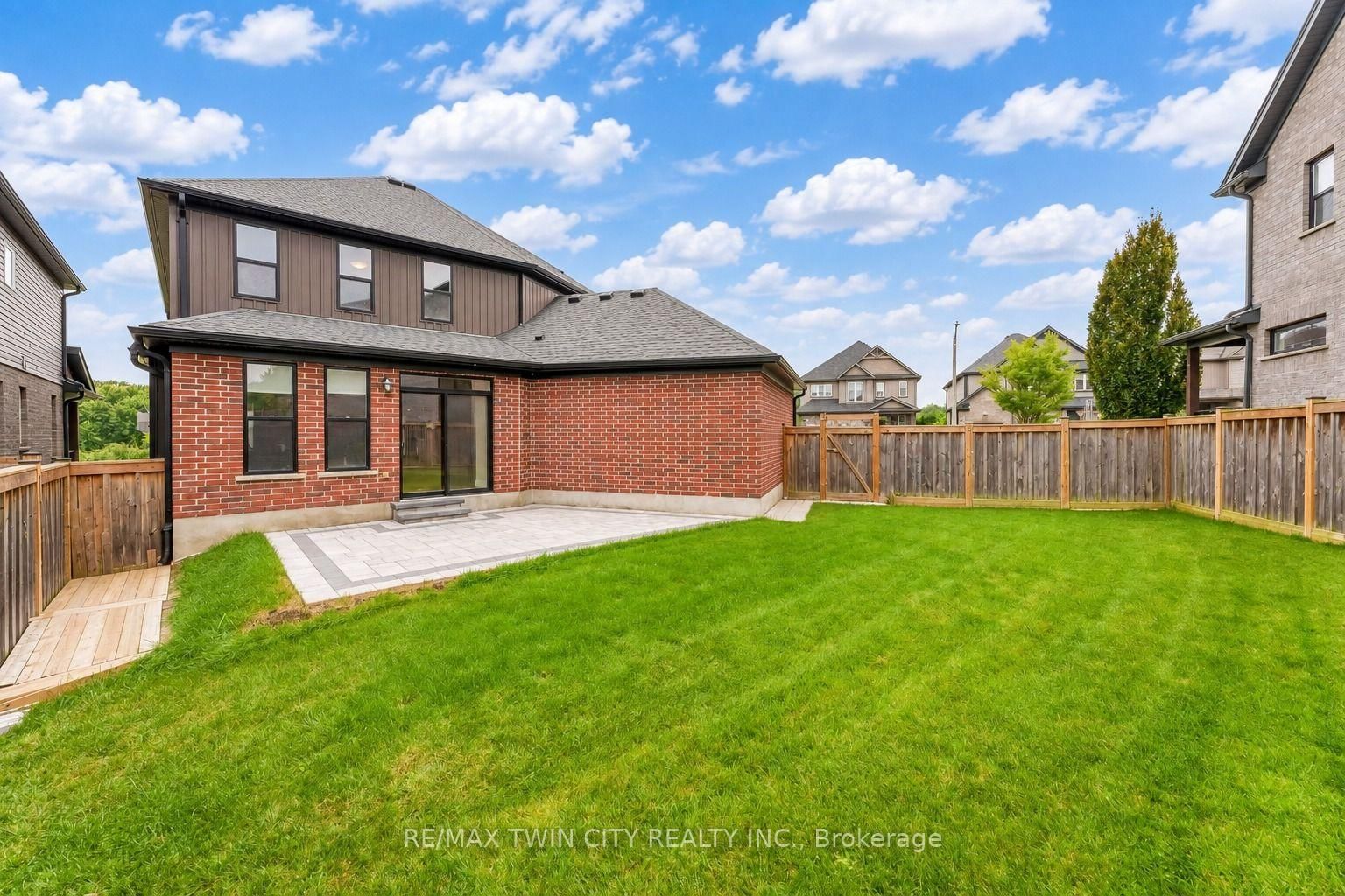 14 Marianne Dorn Trail Road • Kitchener, ON photo 44