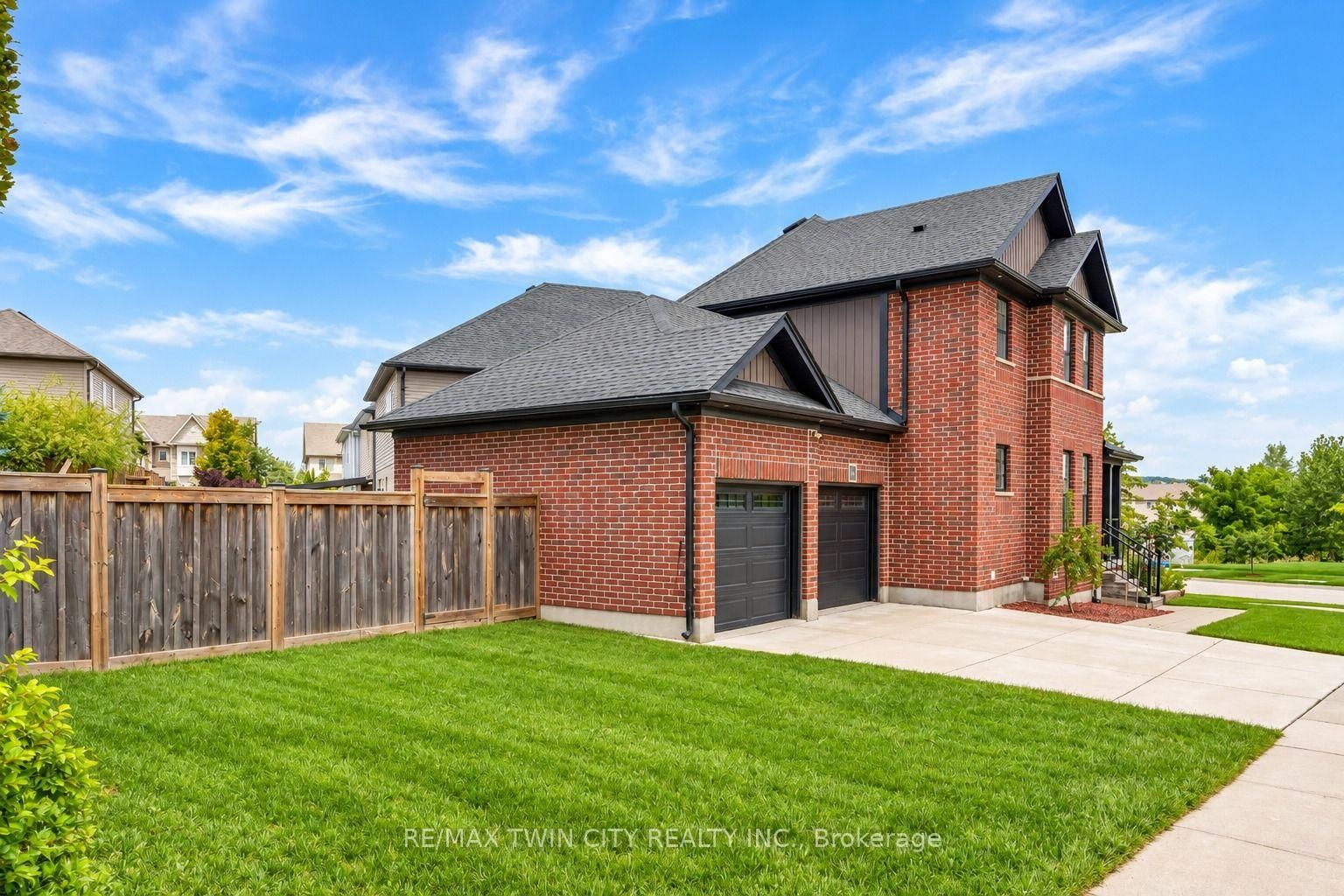 14 Marianne Dorn Trail Road • Kitchener, ON photo 46