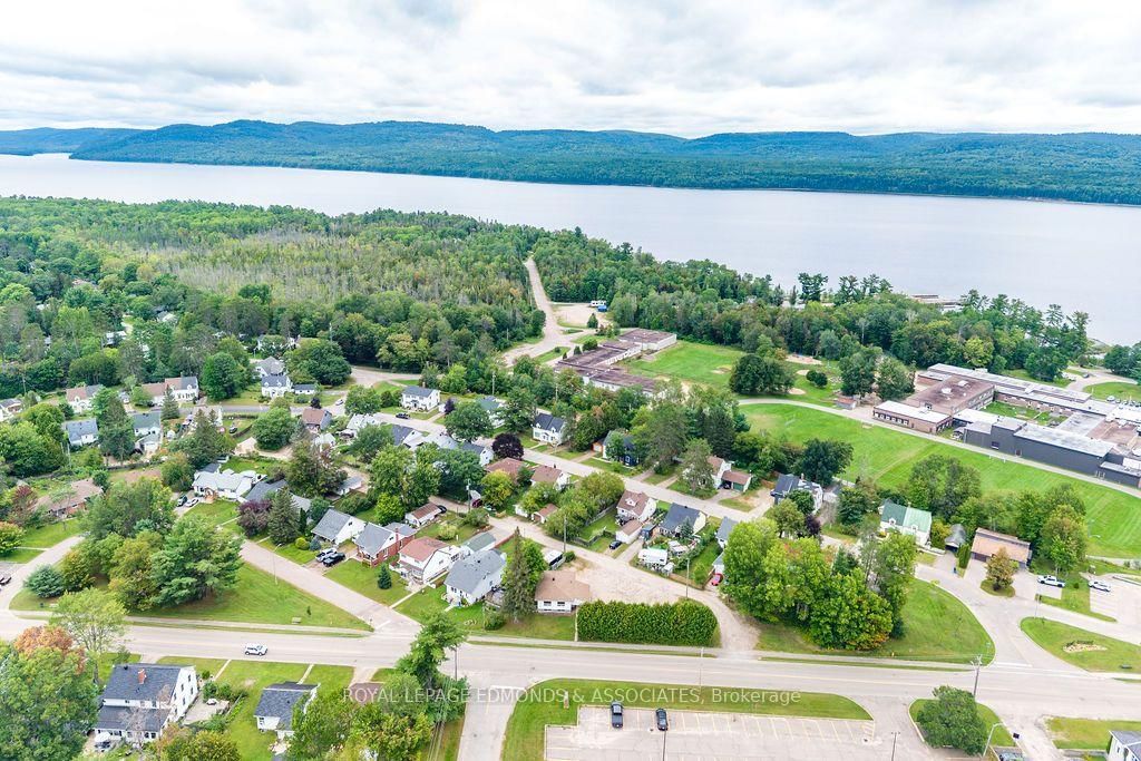 57 Ridge Road • Deep River, ON photo 39