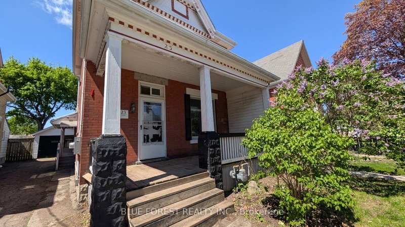 23 Hyatt Avenue