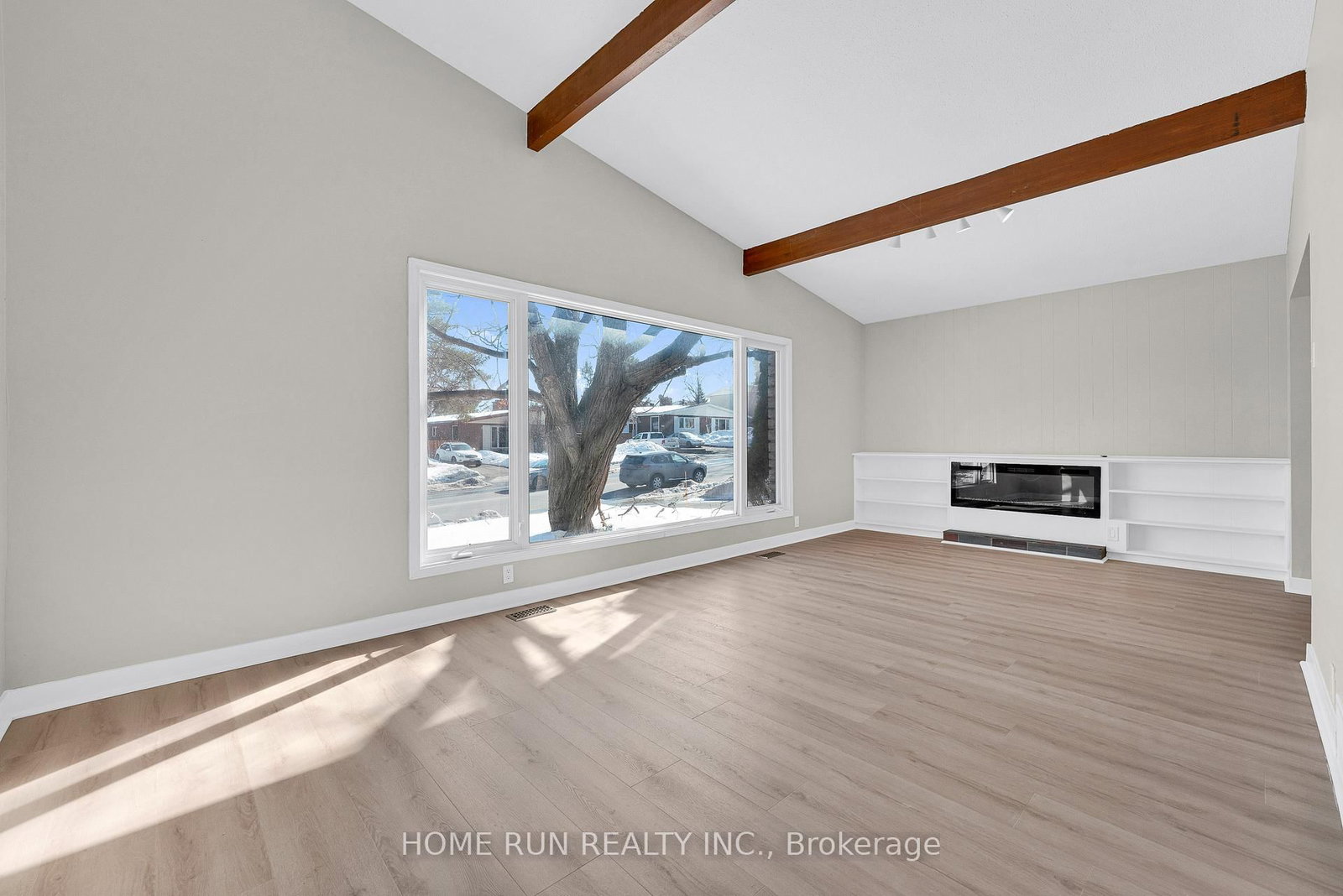 1259 Meadowlands Drive E • Ottawa, ON photo 11