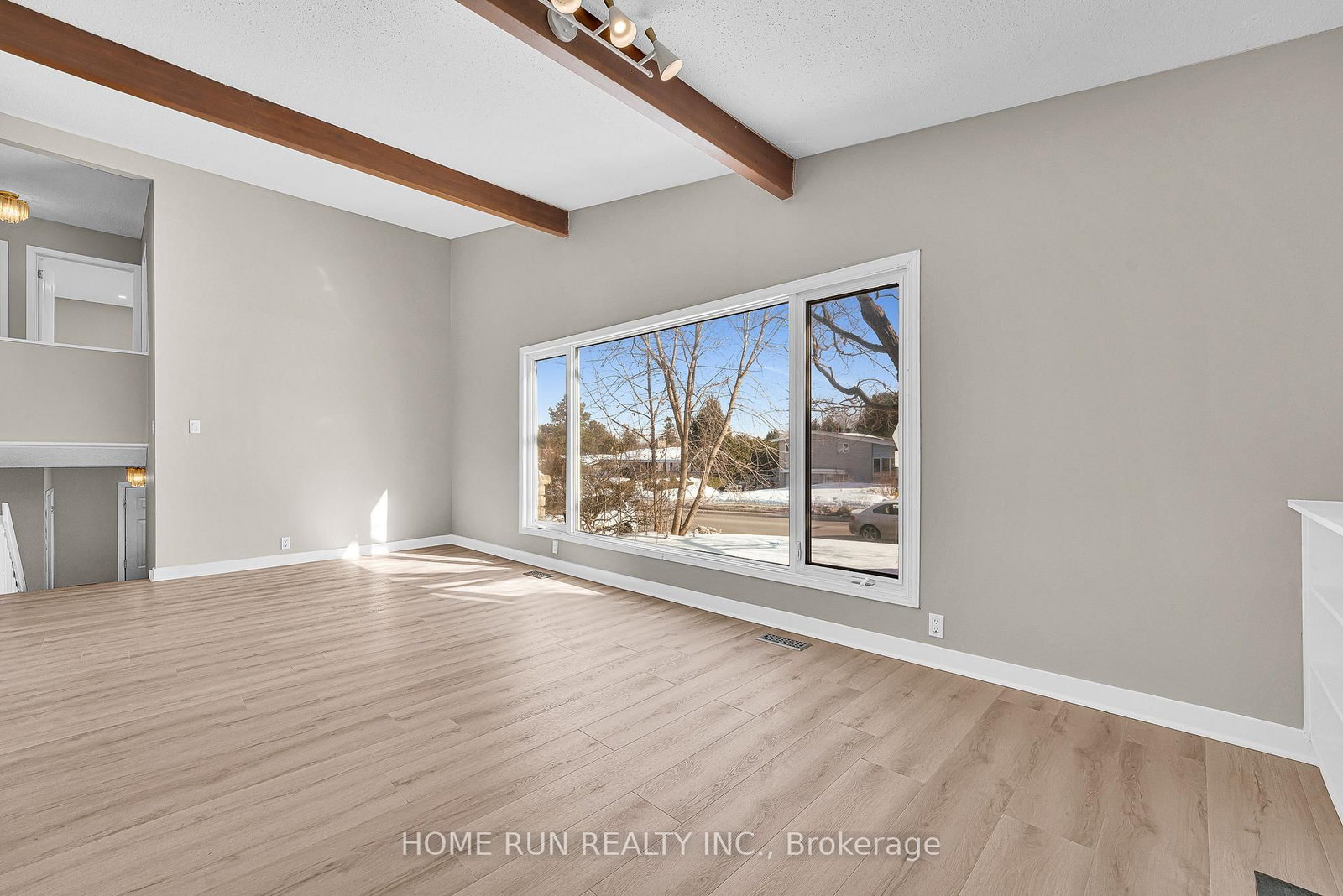 1259 Meadowlands Drive E • Ottawa, ON photo 14