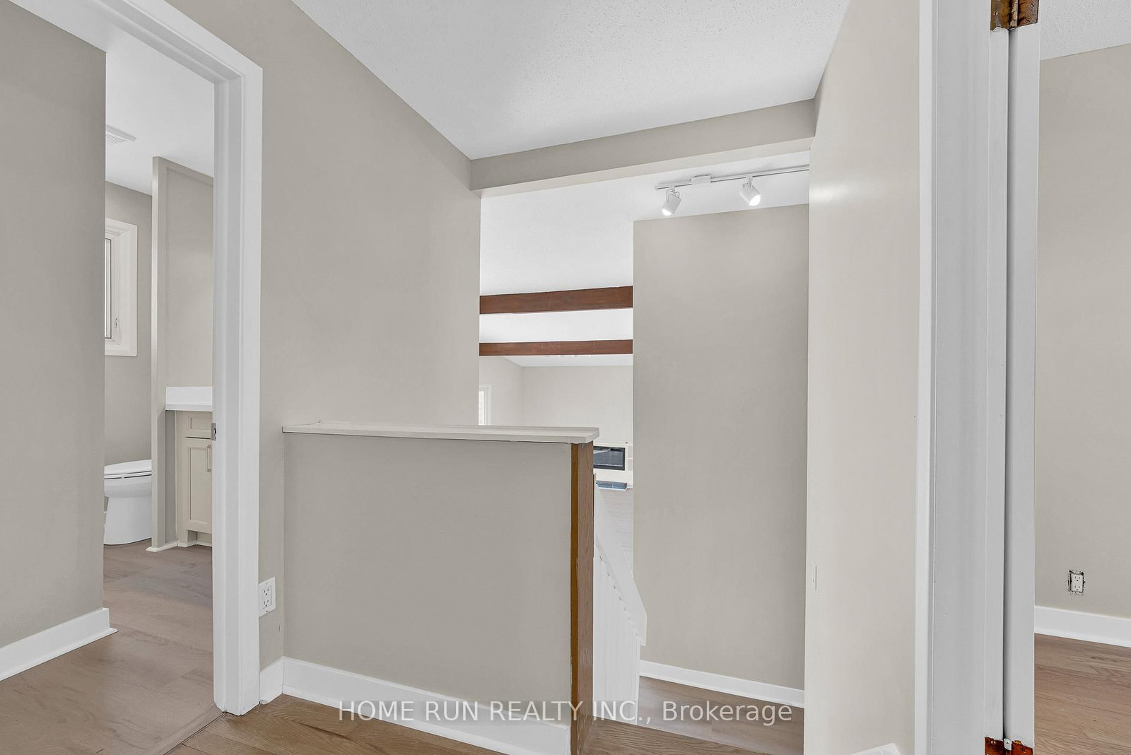1259 Meadowlands Drive E • Ottawa, ON photo 34