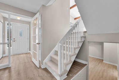 1259 Meadowlands Drive E • Ottawa, ON photo 8