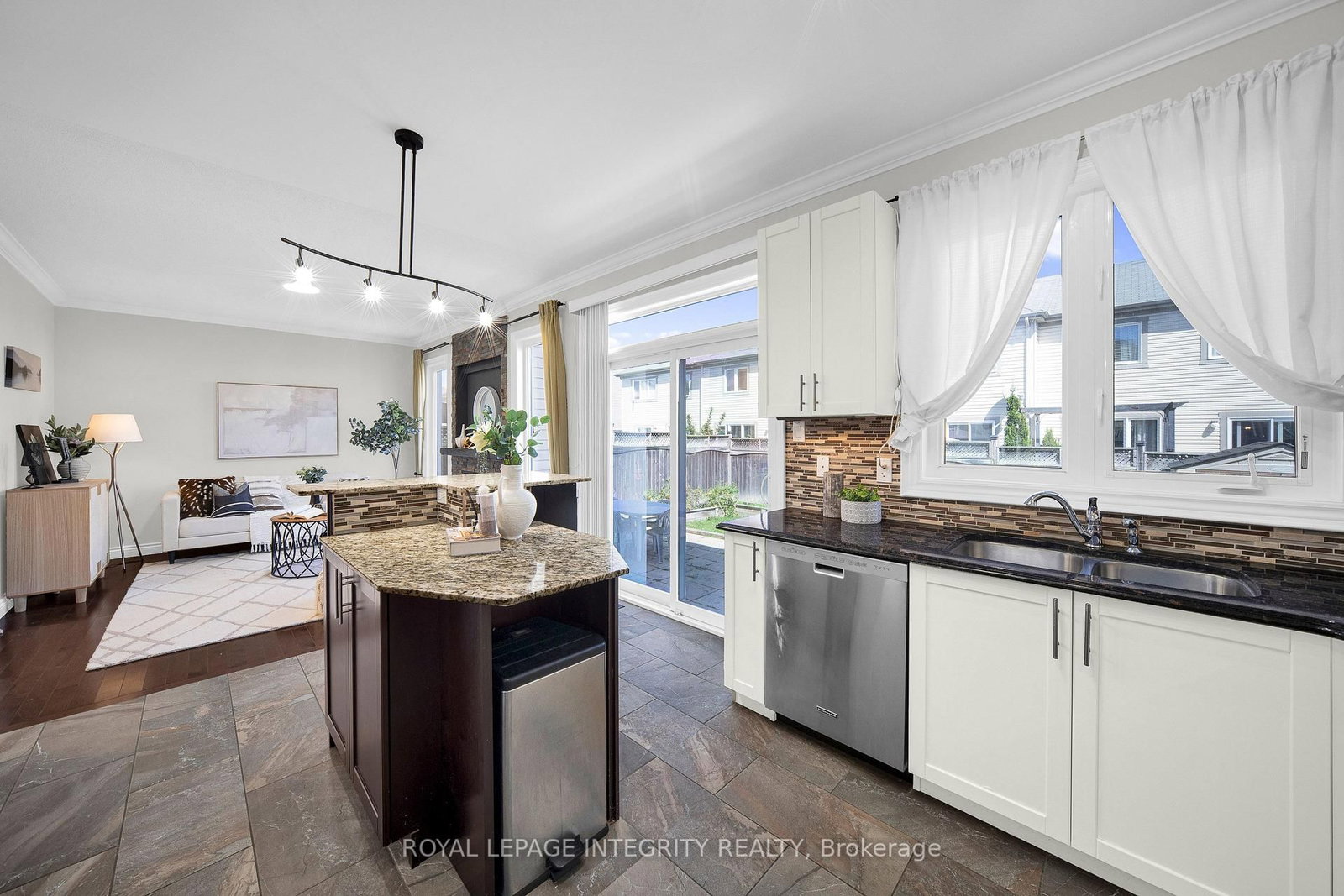 3009 Freshwater Way • Ottawa, ON photo 14