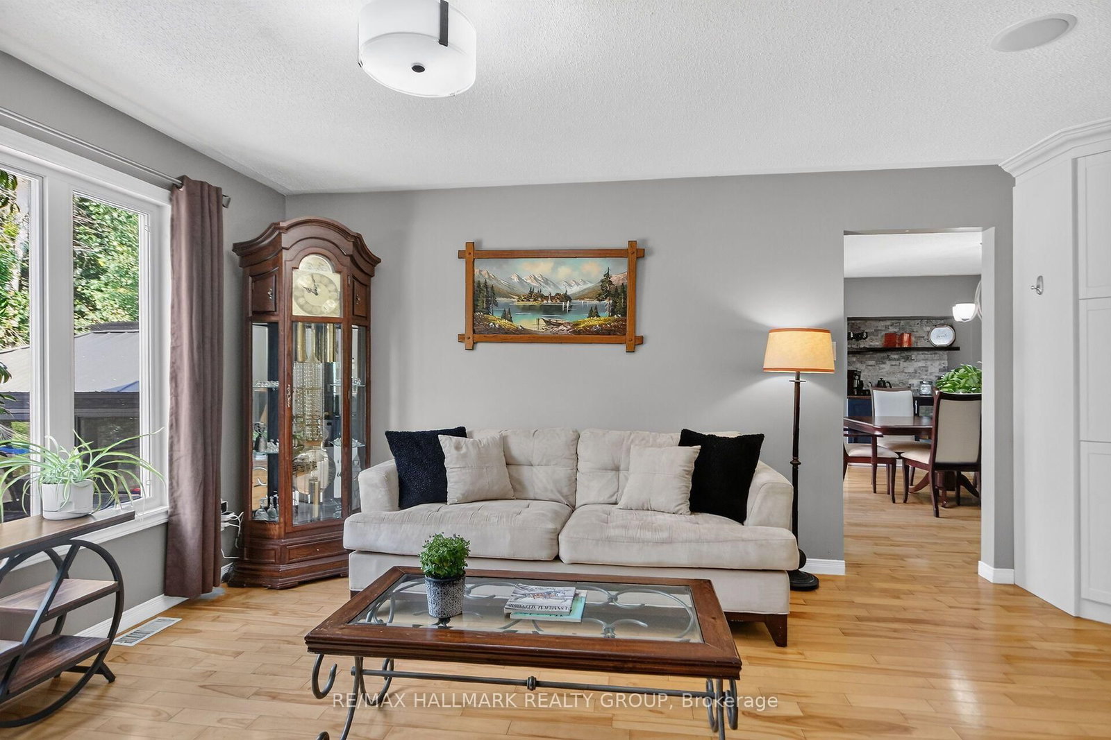 8251 Ranita Crescent • Metcalfe, ON photo 11